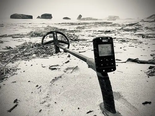 DEUS II FMF en acción en terrenos altamente mineralizados